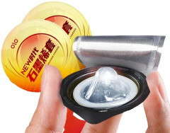 Презервативи OLO з гіалуроновою кислотою і графеном 10 шт