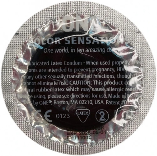 Презервативи One In The Comer Pock Sensations Чорні 3 шт